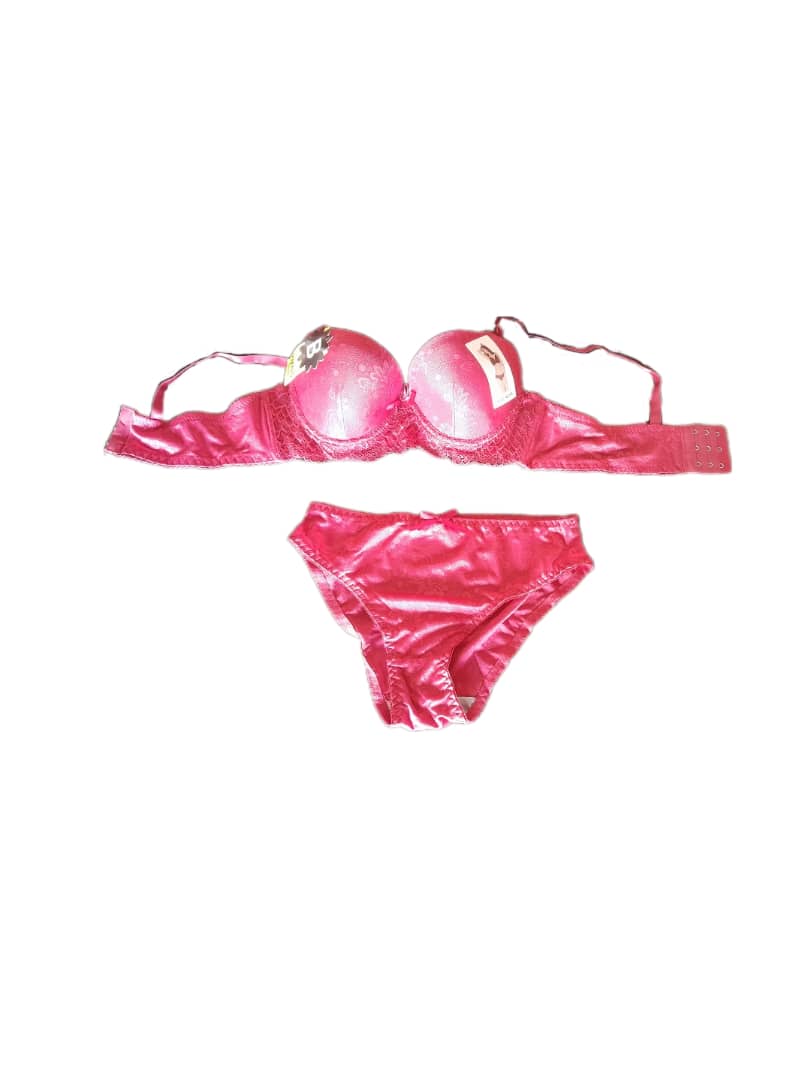 PANTY Y BRASIER-REF 370